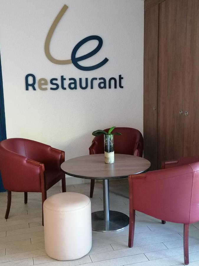 Kyriad Blois Nord Екстериор снимка